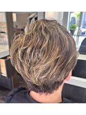 白髪ぼかしハイライト爽やかメンズショート40代50代おしゃれヘア