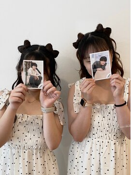 アヴェイル ヒロオ(a'vail Hiroo) ハーフツイン リボンヘアアレンジ、推し活ヘア