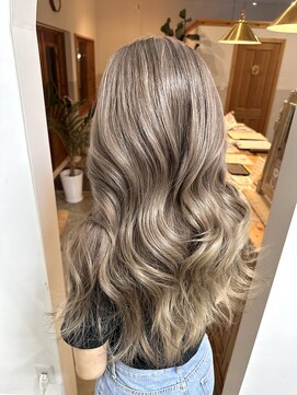 ヘアーデザインサロン スワッグ(Hair design salon SWAG) milk teabeige