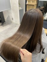 ロアナ 六本木(LOANA ROPPONGI) @south_ear/髪質改善トリートメント