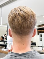 ルースト 京都駅前店(ROOST)&nbsp;【フェードカット】サイドパートスタイル