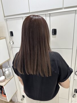 ケンジ 平塚 アネッタ(KENJE annetta) 極細ハイライト×ナチュラルミルクティーベージュ