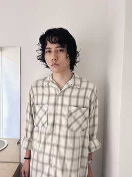 メゾンアクア 表参道(Maison ACQUA) =メンズボブ/ニュートラルヘア/MEN’S HAIR/ブルーブラック