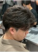 シャドウパーマラウンドマッシュフェザーパーマメンズパーマ眉毛