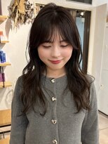 リト(riTo)&nbsp;20代30代オリーブグレージュくびれヘア韓国レイヤーロング