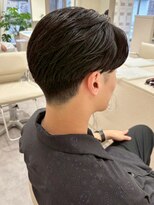 バトン(BATON)&nbsp;毛流れカット/センターパート