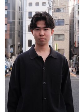 パーク(PAAQ) フェザーパーマニュアンスパーマセンターパートメンズカット