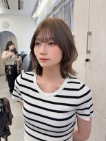 ネモネ バイ ミリー 梅田茶屋町(nemone by milly)&nbsp;【梅田茶屋町】レイヤーカット×くびれヘア