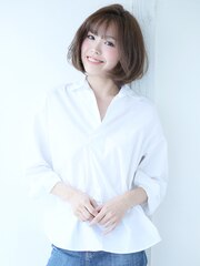 大人かわいいフェミニンボブ