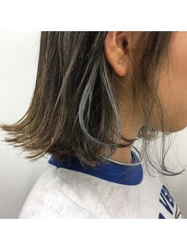 キー(kii) ブルーアッシュ インナーカラー 寒色 福岡 天神 今泉 薬院