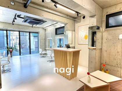 ナギ(nagi)の写真