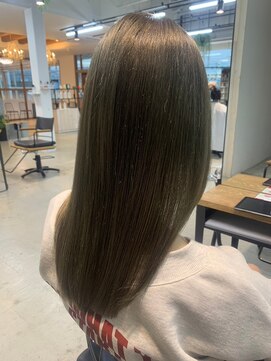 グランデュール 東静岡池田店(GRANDEUR) ダブルカラーベージュカラーケアブリーチハイトーンカラー韓国