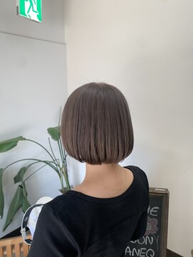 アマネク(AMANEQ by THISCOVER.) ミルクティーカラー