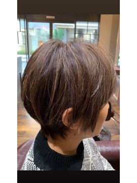 クラウン(crown) 大人ショート×グレイカバー