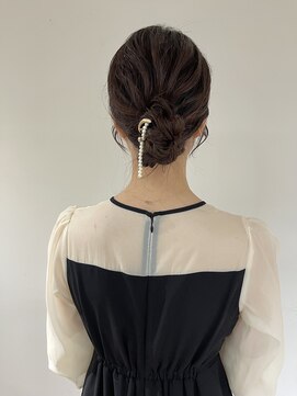 ヘイデイズ(HEY DAYS) nuance chignon arrange