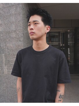 マイルス(MILES) テーパーフェード × スパイキーショート