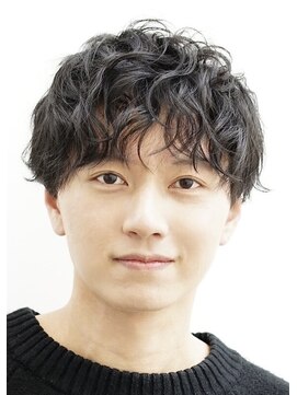 ゼンコー アオヤマ(ZENKO Aoyama) 黒髪×マッシュ×シースルー×スパイラルパーマ【表参道/青山】