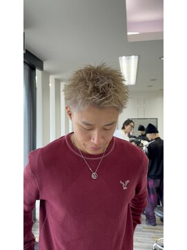 アフューズバイストゥー(Vfuse by StueW) ハイトーンスパイキーショート