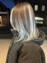 ラック 津田沼(LUCK)&nbsp;水色ダブルカラーインナーカラーケアブリーチ