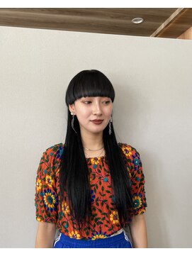 サン(SAN) 黒髪ロング/似合わせカット