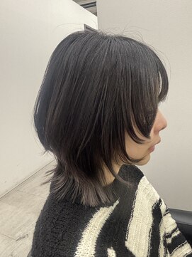 プレジールバイラファブリック(PLAISIR by LA FABRIQUE) 【下田】くびれウルフショート