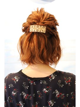 マルルヘアーデザイン(Maururu) ショートハーフアップ