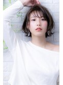 ココアブラウン&大人かわいい前髪のフリンジウェーブセミディ