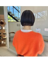 リコ ヘアアンドリラクゼーション(LICO HAIR&RELAXATION) LICO 切りっぱなしボブに細かめハイライト