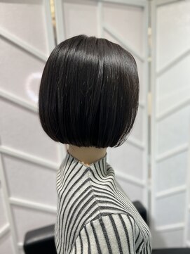 ツムグ 代官山店(TUMUGU) 30代40代50代ヘルシースタイルチョコレートショートヘア代官山