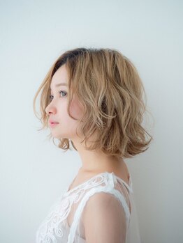 カペリベラグラマラス CapelliBellaGLAMOROUSの写真/ミリ単位で計算された貴方だけの似合わせスタイルをご提案☆乾かすだけでキマル、魅力的なショートヘアへ♪