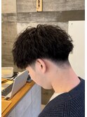 刈り上げツーブロック波巻きスパイラルパーマメンズパーマ