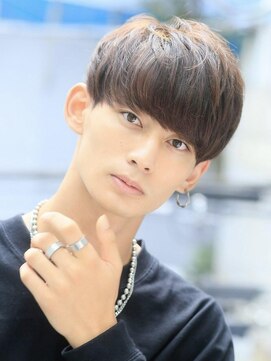 リップス 吉祥寺店 (LIPPS) 横顔が決まるナチュラルマッシュ