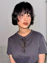 ナービス(NARVIS)&nbsp;ショートレイヤー/顔まわりカット/ボーイッシュ