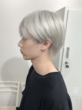 ユウル 横浜(juhl.) メンズホワイトブロンドホワイトシルバーブリーチダブルカラー