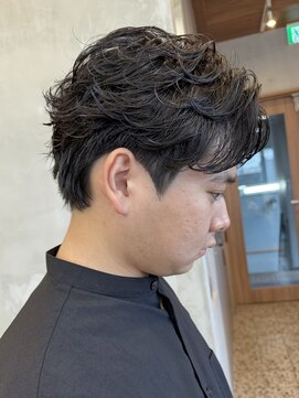 エリマバイフィフス 調布(elima by fifth) 調布メンズパーマフェザーパーマシャドウパーマセンターパート