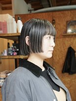 ノラ カマクラ(NORA kamakura)&nbsp;アンブレラカラーハイライトカラー白髪ぼかしミニボブくびれボブ