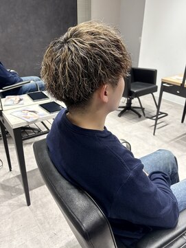 ブースト(BOOST) 茶髪×メッシュ×ツイスパ