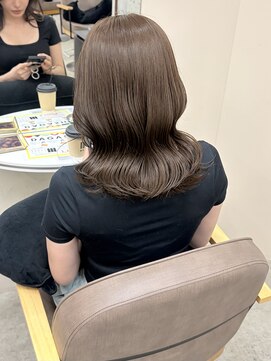 ノイ(noii) オリーブベージュ/透明感/ブリーチなし/名古屋/伏見/栄/丸の内