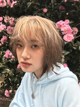 ヴィレッタ(VIRETTA) ハイトーンブロンド×ウルフレイヤー