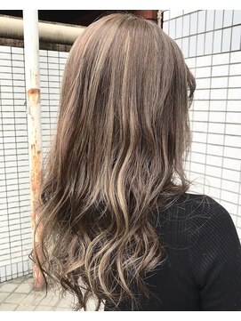 ウノプリール 茶屋町店(unopulir) 【unopulir永尾】ハイライトベージュ☆ロングウェーブ