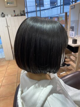 ジェイ エヌ バイ ネオリーブ(J/N by neolive) 【Neolive east】スッキリミニボブ♪