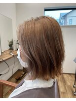 リブヘア(LiB hair) 切りっぱなしボブ×ハイトーンWカラー