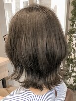 ビースリー ロア&nbsp;くびれミディアム 2022/5/28 ミディアム/アッシュブラック