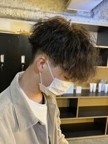 エイル 北堀江(Eir)&nbsp;【ツイストスパイラルパーマ】【ハイウェイトマッシュ】