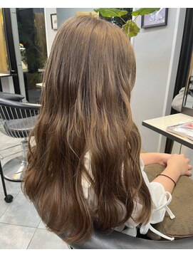 カーサ バイ ハミュウ たまプラーザ(CASA by Humium) 20代30代40代くせ毛風パーマミルクティアッシュ透明感小顔