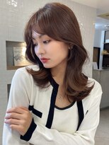 フォンズ(FONS)&nbsp;大人上品なくびれヘア 透明感ラベンダーカラー 表参道小顔カット