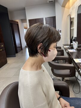リリ(Liri material care salon by JAPAN) 大人ショートボブ