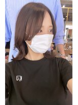 顔まわり
