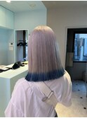 ホワイト×裾ブルー