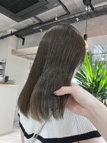 プリュム(Plume.)&nbsp;ブリーチなしオリーブベージュ